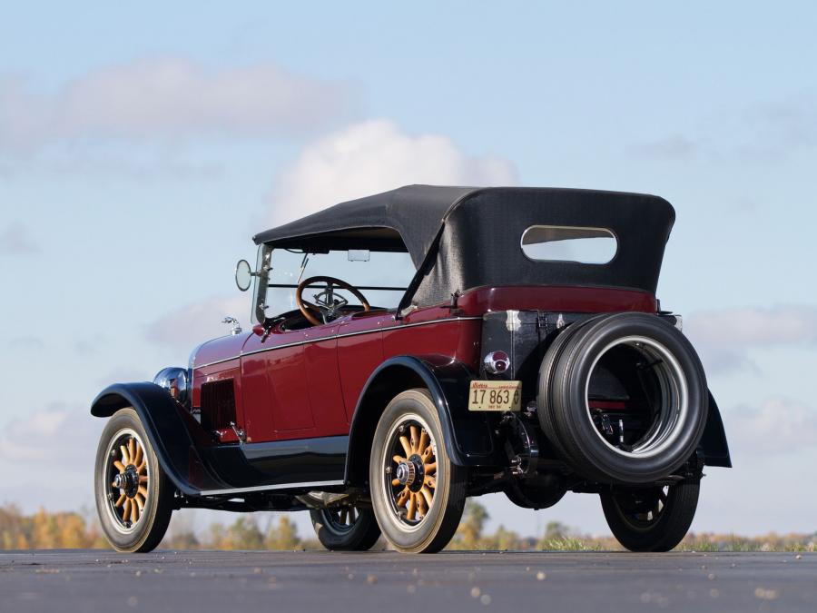  Lincoln Model L Sport Phaeton by Brunn 1924 года  (фото 2 из 7)